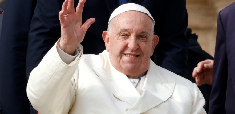 © shutterstock.com Papst Franziskus